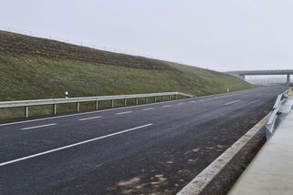 Lepší spojení na Moravu. Silničáři otevřeli 12 kilometrů D35 u Svitav - Novinky